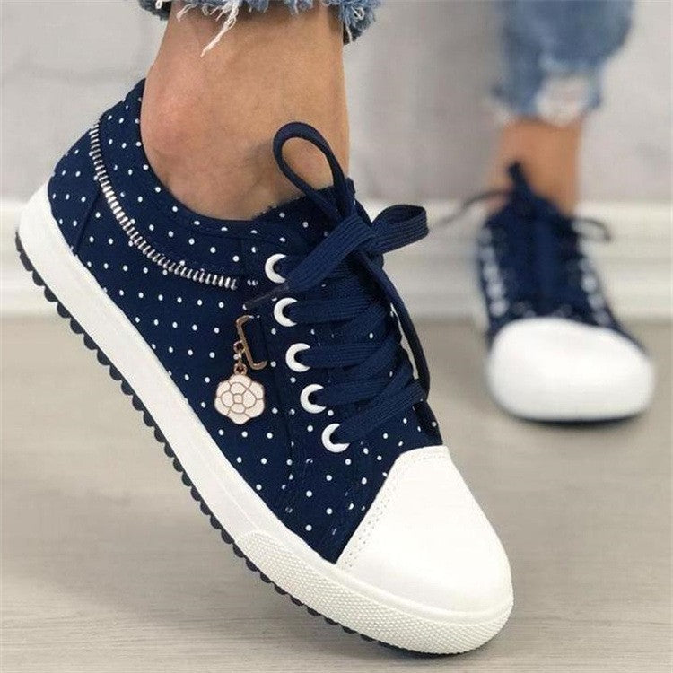 Solid-color casual flat canvas shoes