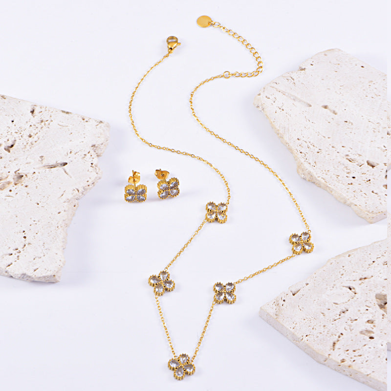 Vintage Floral Jewelry Set with Necklace Earrings Bracelet